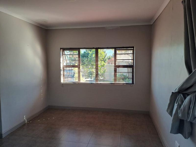To Let 3 Bedroom Property for Rent in Rooi Rivier Rif Western Cape